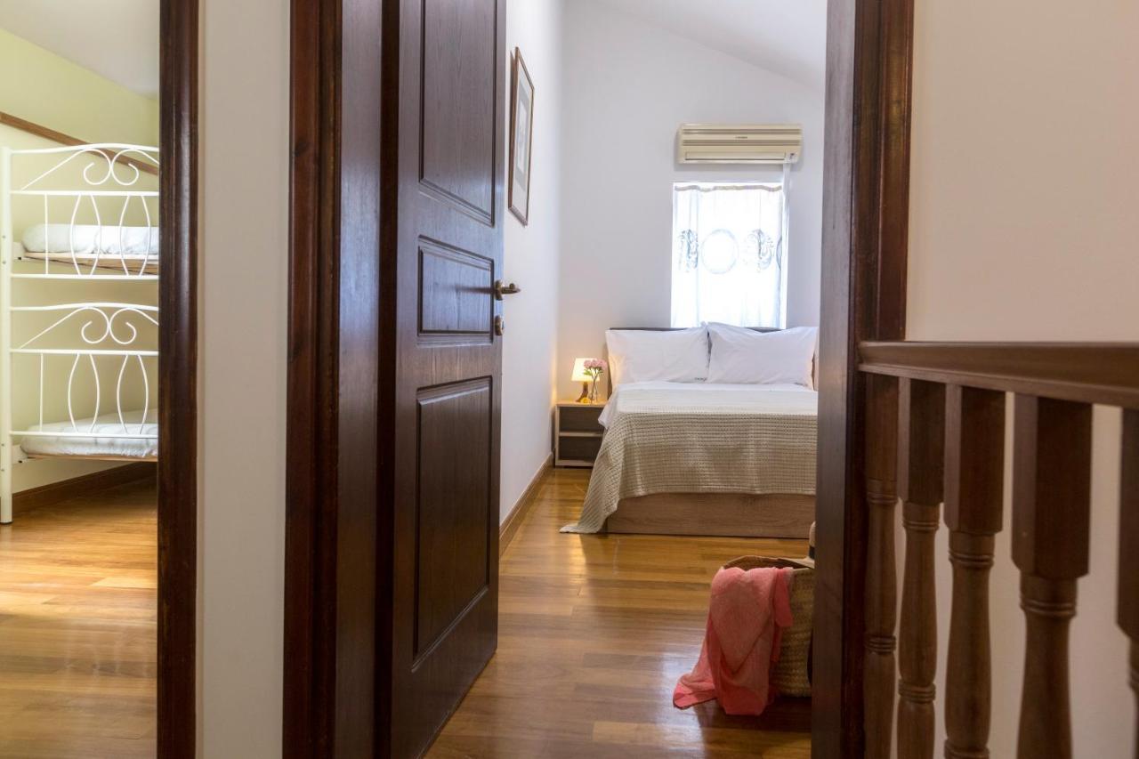 Stylish Old Town Apartments Corfu  Exterior photo