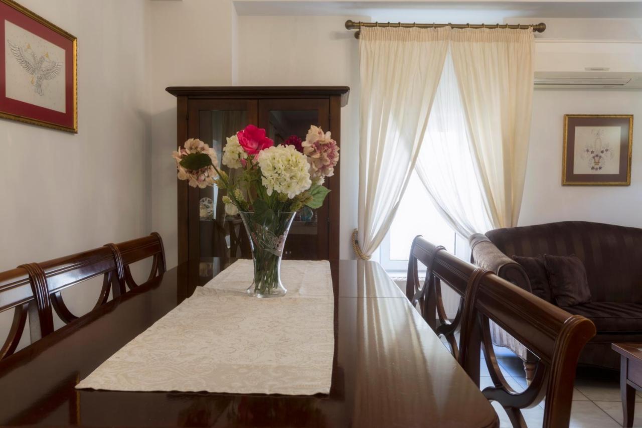 Stylish Old Town Apartments Corfu  Exterior photo